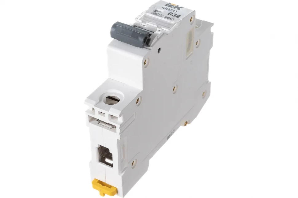 ARMAT Автоматический выключатель M06N 1P C 32А IEK в Ростове-на-Дону в Ростове-на-Дону