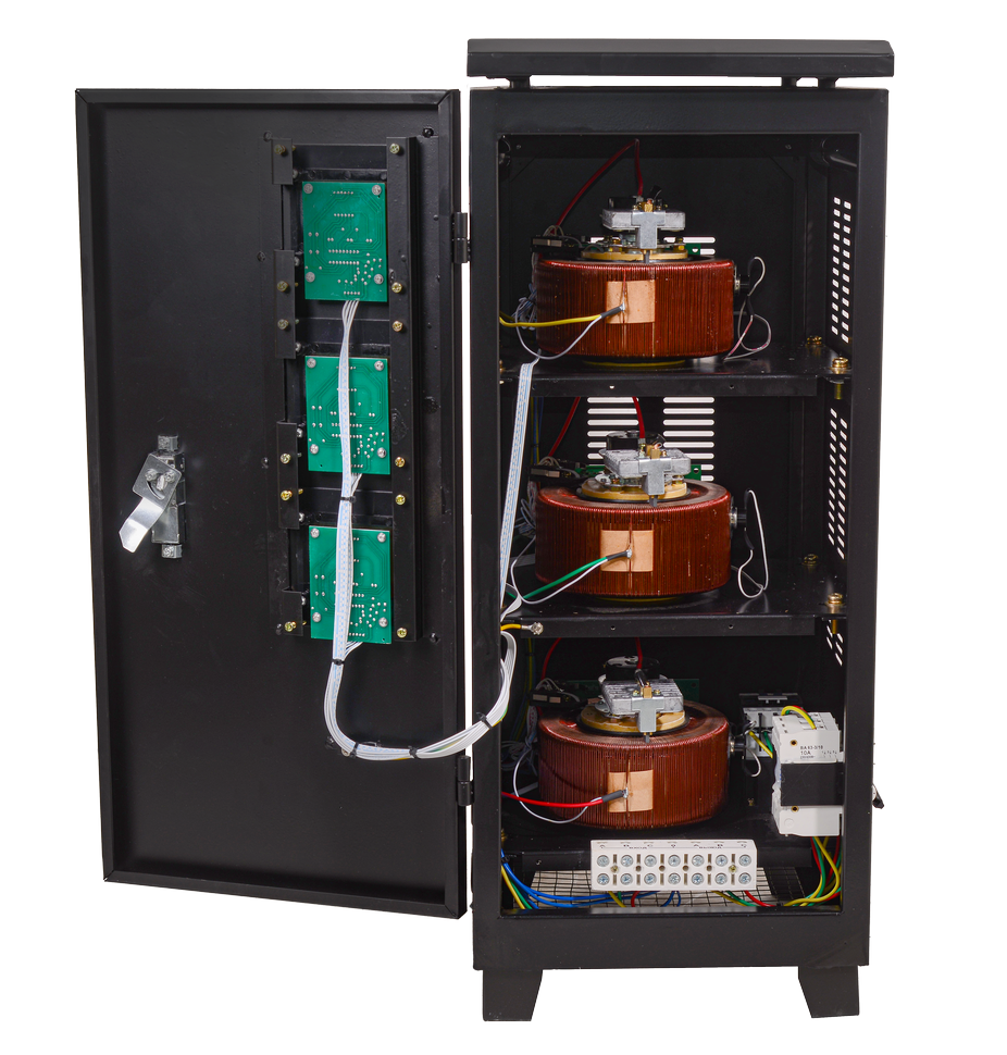 Стабилизатор напряжения РЕСАНТА АСН-6000/3-ЭМ