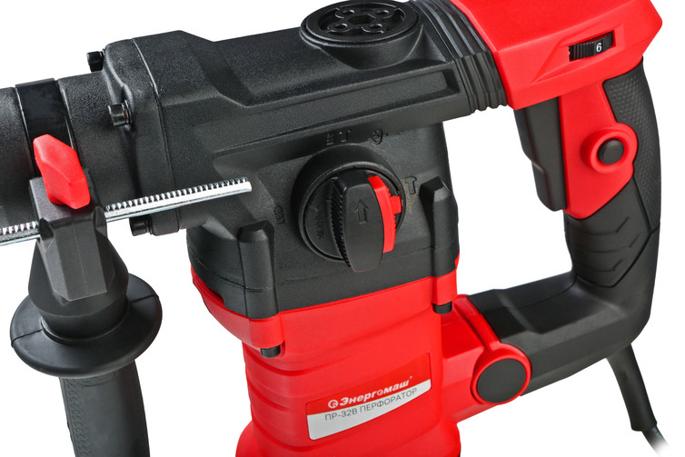 Перфоратор SDS Plus Энергомаш ПР-32В