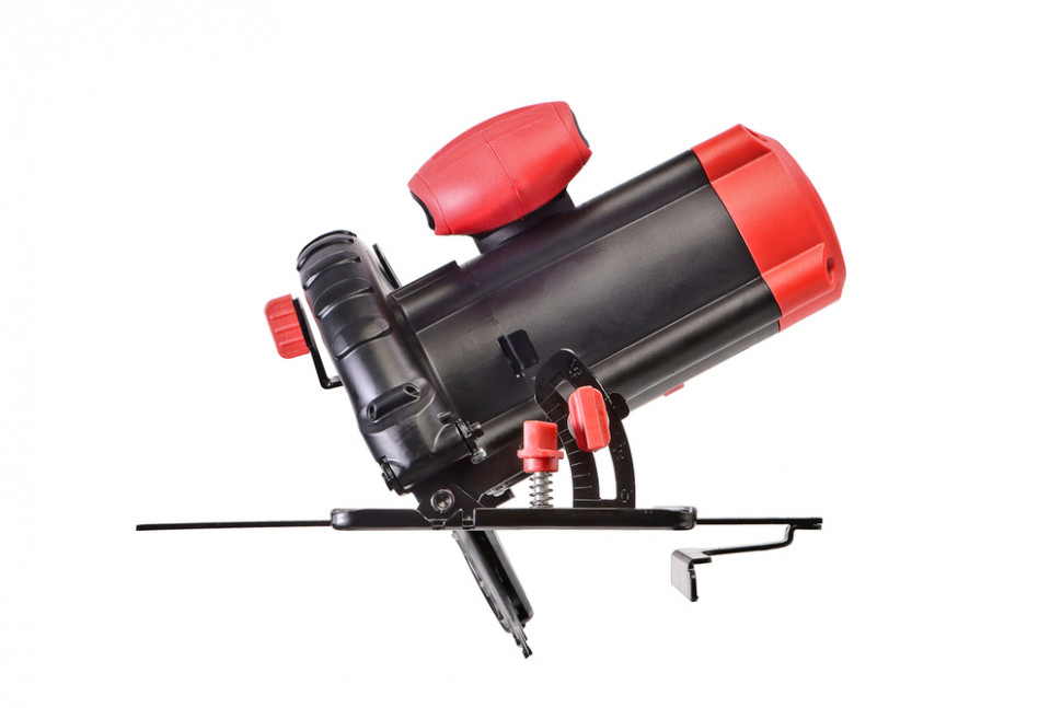 Циркулярная пила Энергомаш ЦП-185