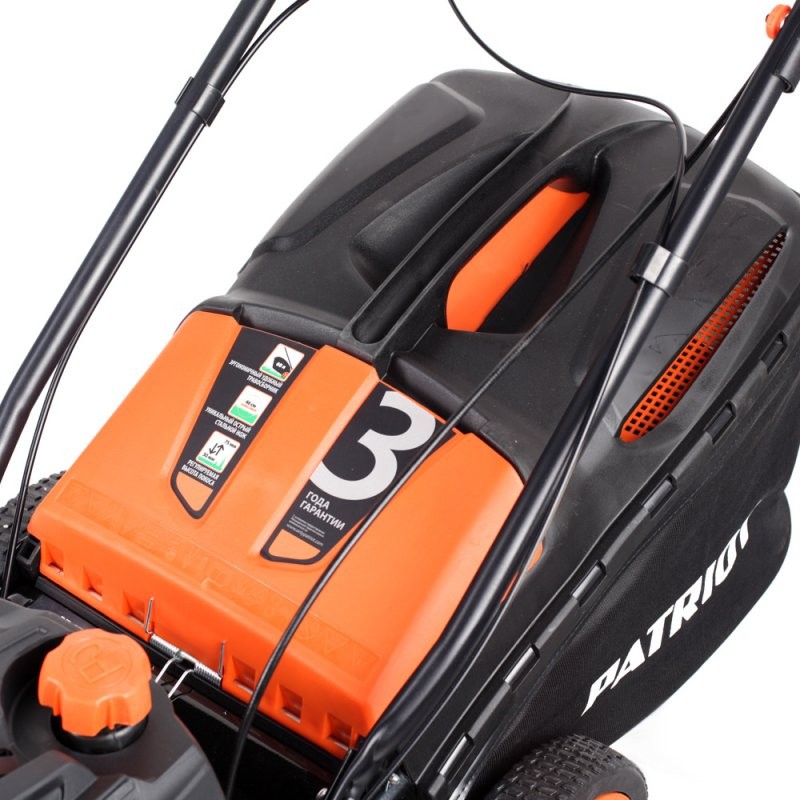 Газонокосилка бензиновая Patriot PT 52 LS