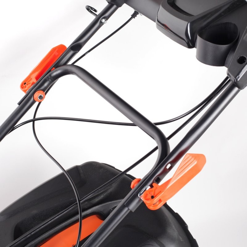 Газонокосилка бензиновая Patriot PT 52 LS